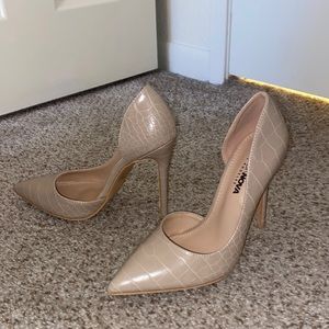 Women’s nude heels